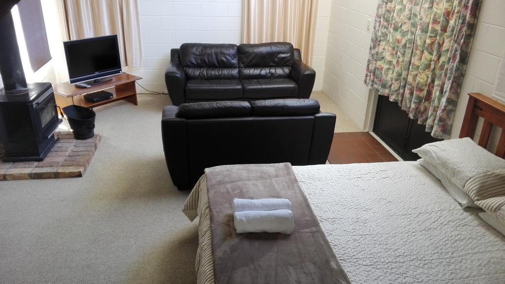 Waters Edge B&B Kaitaia Ngoại thất bức ảnh