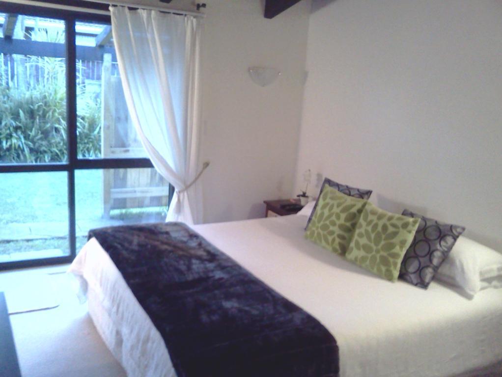 Waters Edge B&B Kaitaia Phòng bức ảnh